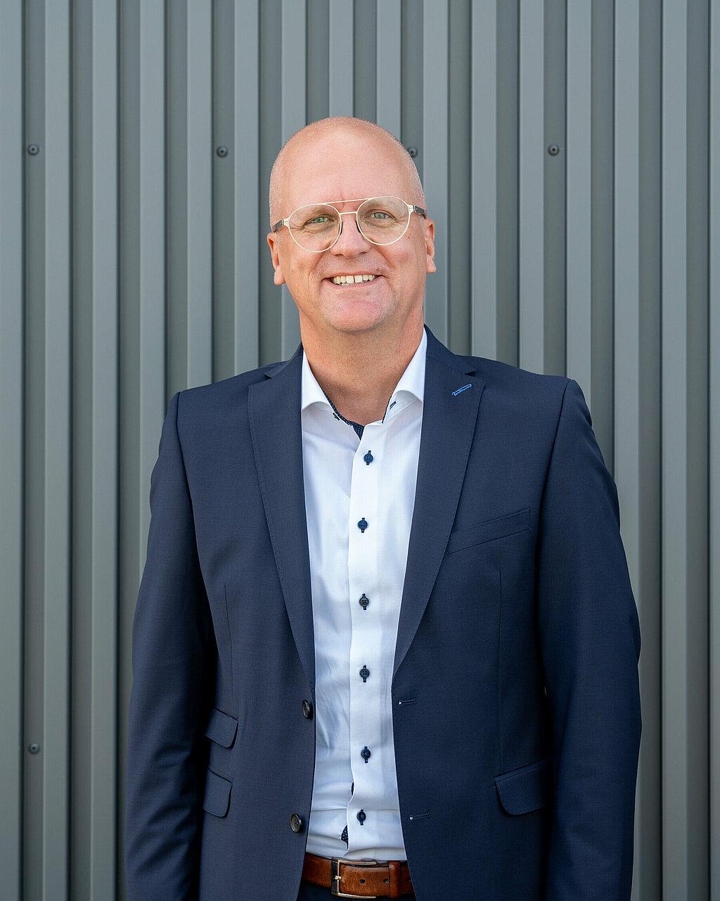 HirschmannAutomotive_Contact_Herler_Sebastian.jpg HirschmannAutomotive_Contact_Herler_Sebastian.jpg