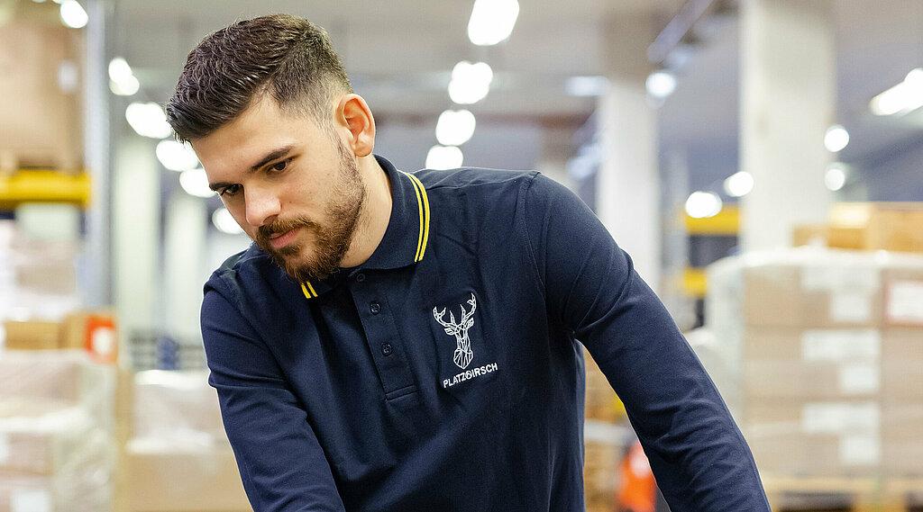 HirschmannAutomotive_Appreticeships_Operational-Logistics-Professional_3.jpg HirschmannAutomotive_Appreticeships_Operational-Logistics-Professional_3.jpg