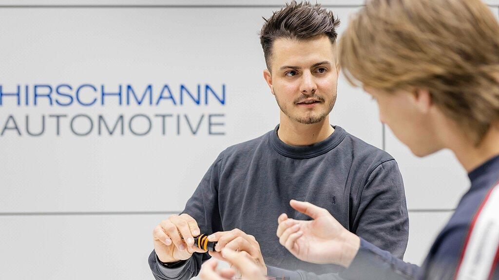 HirschmannAutomotive_Development_5.jpg HirschmannAutomotive_Development_5.jpg