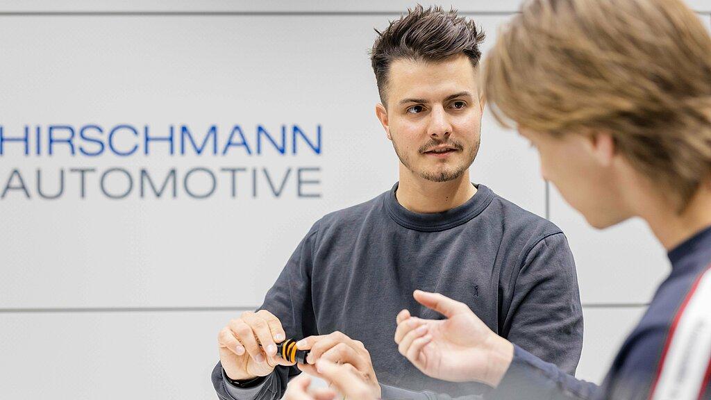 HirschmannAutomotive_Development_5.jpg HirschmannAutomotive_Development_5.jpg