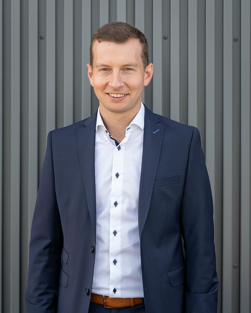 Wir sind Hirschmann Automotive Connected by Passion Hirschmann Automotive