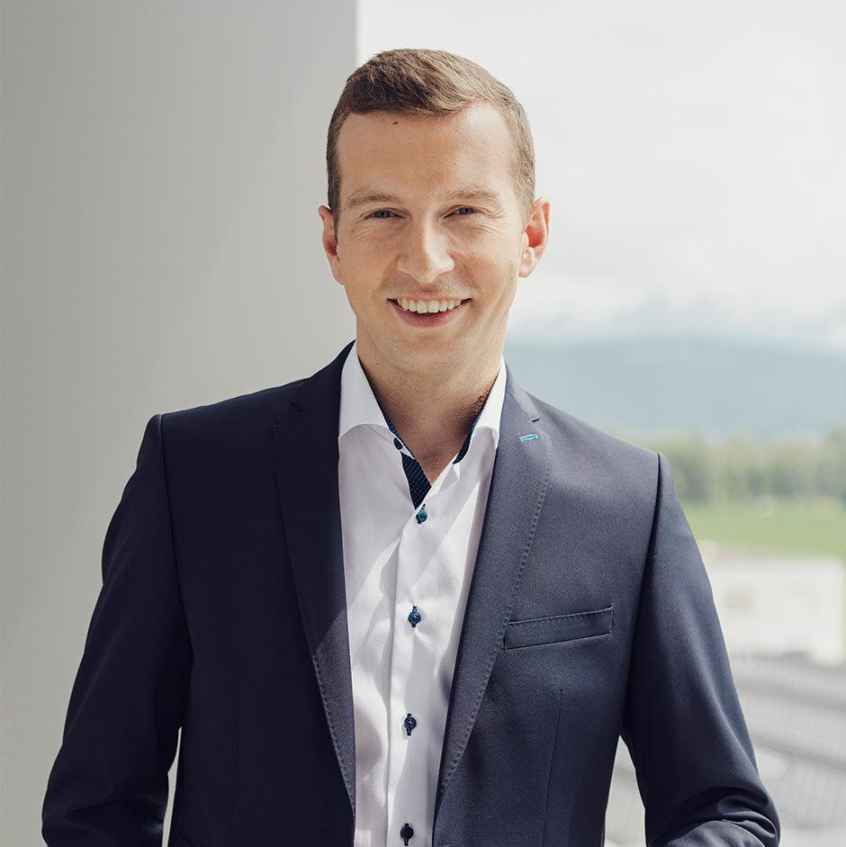 2022_Angelo_Holzknecht__1__Website.jpg 2022_Angelo_Holzknecht__1__Website.jpg