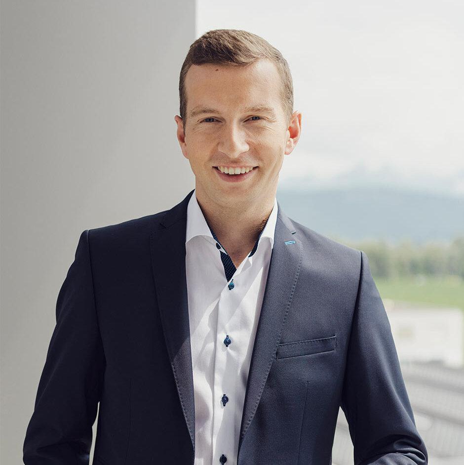 2022_Angelo_Holzknecht__1__Website.jpg 2022_Angelo_Holzknecht__1__Website.jpg